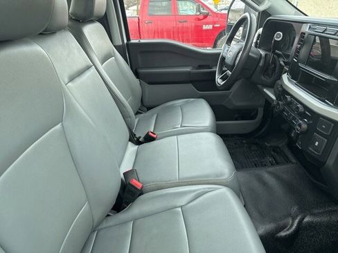 Certified 2023 Ford F250 XL w/ Snow Plow Prep Package image 5