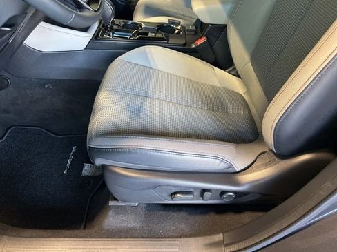 Used 2026 Subaru Forester Premium AWD/4WD image 53
