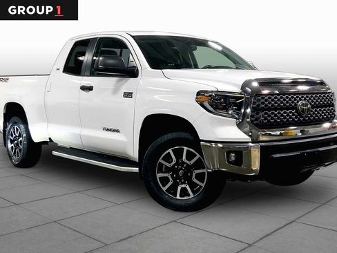 Used 2020 Toyota Tundra SR5 w/ TRD Off-Road Package AWD/4WD image 3