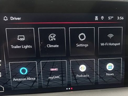 Used 2023 GMC Yukon XL SLT image 35