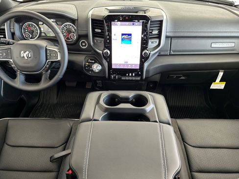New 2025 RAM 1500 Laramie image 14