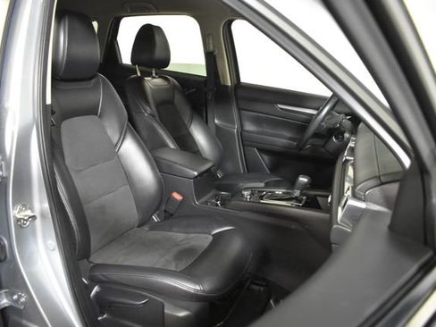 Used 2020 MAZDA CX-5 Touring FWD image 32