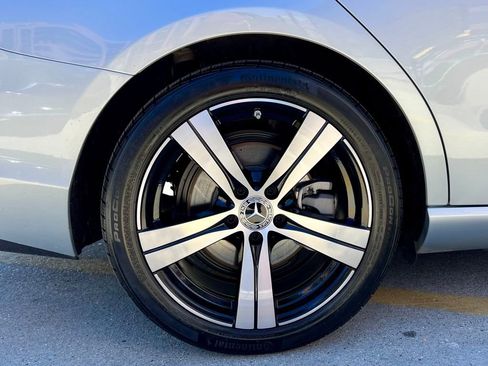 Certified 2026 Mercedes-Benz C 300 4MATIC Sedan image 11