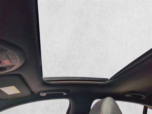 Used 2024 Genesis G70 2.5T w/ Sport Prestige Package image 15