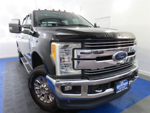 Used 2017 Ford F350 Lariat w/ Chrome Package AWD/4WD image 2