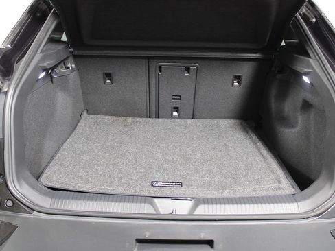 Used 2023 Volkswagen ID.4 Pro S AWD/4WD image 37
