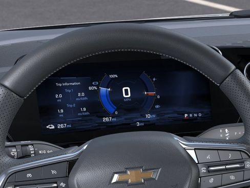 New 2026 Chevrolet Equinox EV LT FWD image 18