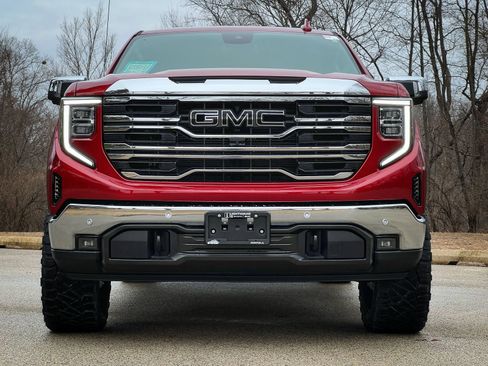 New 2026 GMC Sierra 1500 SLT AWD/4WD image 9