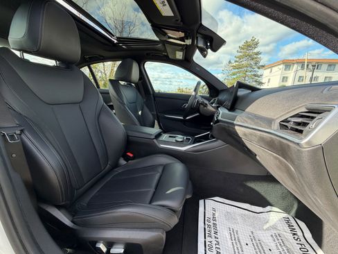 Used 2023 BMW 330i xDrive Sedan w/ Driving Assistance Package image 31
