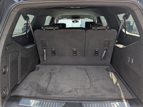 Used 2021 Chevrolet Suburban RST w/ Rear Media and Nav Package AWD/4WD image 19