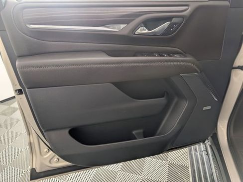 Used 2023 GMC Yukon XL Denali w/ Max Trailering Package image 10