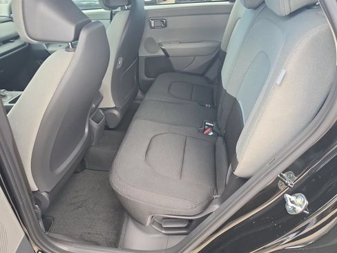 New 2027 Kia Seltos S FWD image 15