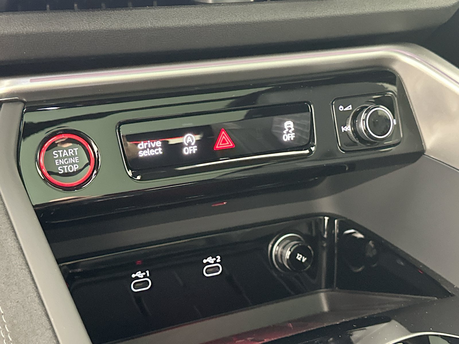 New 2026 Audi SQ5 Premium Plus AWD/4WD image 26