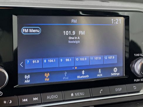 Used 2023 Nissan Altima 2.5 S FWD image 21