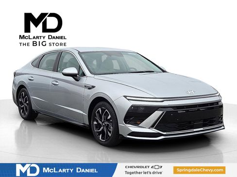 Used 2024 Hyundai Sonata SEL image 1