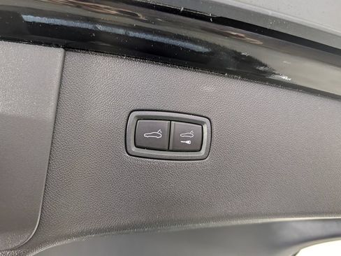 New 2026 Porsche Cayenne GTS AWD/4WD image 17