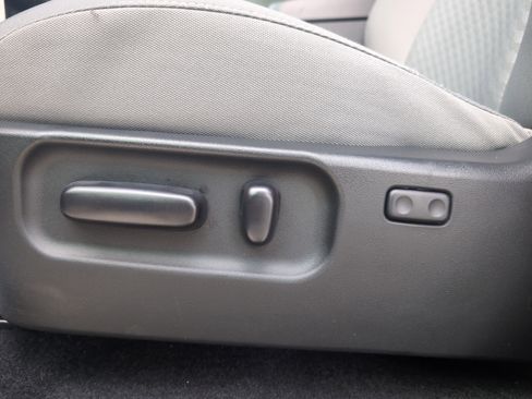 Certified 2022 Toyota Tacoma SR5 image 17