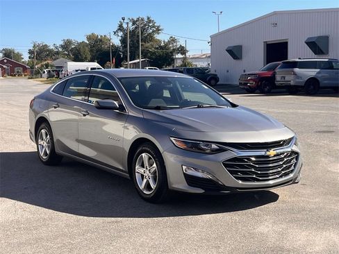 Used 2024 Chevrolet Malibu LT image 7