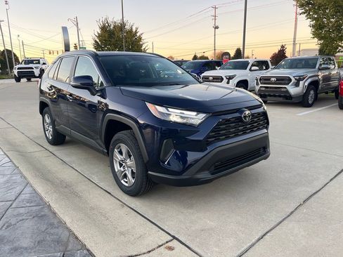 New 2025 Toyota RAV4 XLE image 7