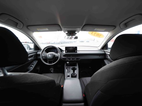 Used 2023 Honda Accord LX image 19