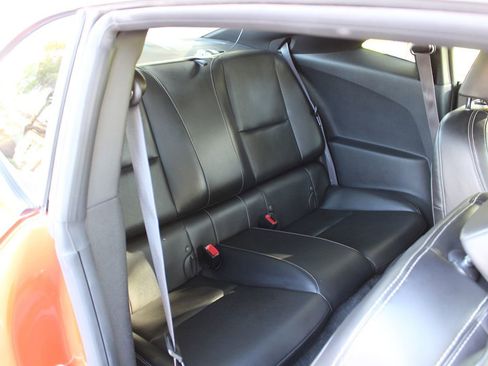 Used 2010 Chevrolet Camaro SS image 15