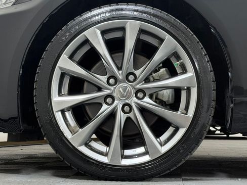 Used 2014 Lexus IS 250C w/ Luxury Package RWD image 12