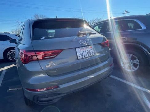 Used 2025 Audi Q3 2.0T Premium image 4