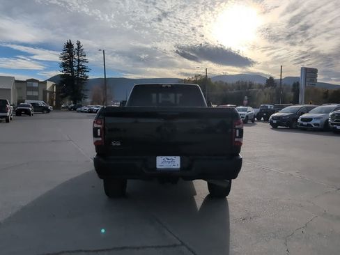 Used 2022 RAM 3500 Laramie AWD/4WD image 8
