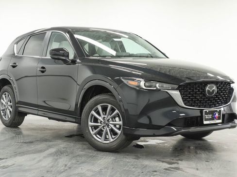 New 2025 MAZDA CX-5 AWD 2.5 S w/ Preferred Package image 2