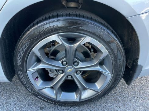 Used 2021 Chevrolet Malibu LT image 41