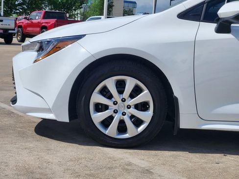 Certified 2026 Toyota Corolla LE image 8