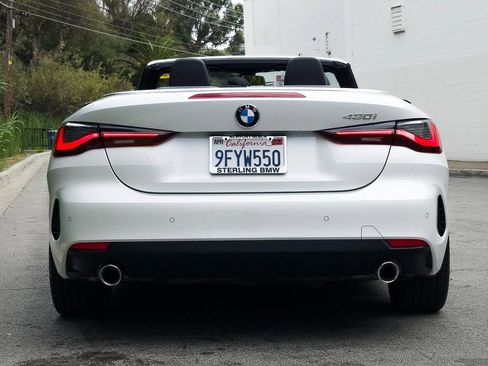 Used 2023 BMW 430i Convertible w/ Premium Package image 7