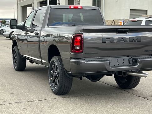 New 2026 RAM 3500 Big Horn AWD/4WD image 5