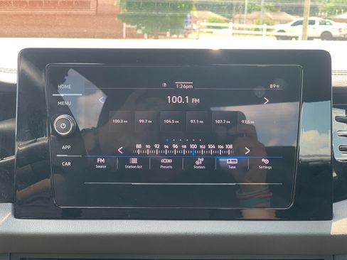 Used 2025 Volkswagen Jetta Sport FWD image 21