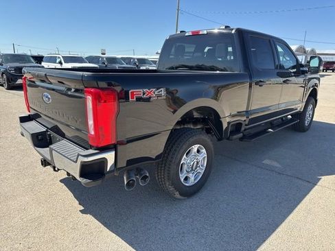 New 2026 Ford F250 XLT w/ FX4 Off-Road Package AWD/4WD image 8