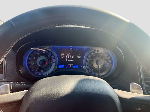 Used 2022 Chrysler 300 S RWD image 12