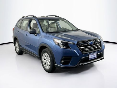 Used 2023 Subaru Forester AWD/4WD image 3