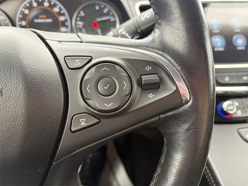 Used 2017 Buick LaCrosse Premium w/ Dynamic Driver Package image 15