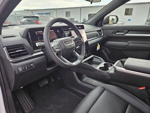 New 2026 GMC Terrain Elevation w/ Elevation Premium Package AWD/4WD image 10