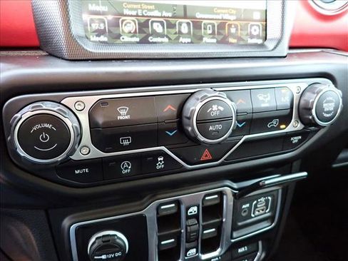 Used 2021 Jeep Wrangler Unlimited Rubicon image 19