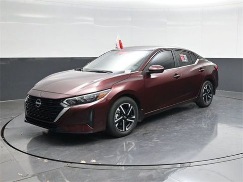 Used 2025 Nissan Sentra SV w/ All-Weather Package image 7