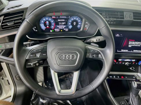 Used 2022 Audi Q3 2.0T Premium Plus w/ Premium Plus Package AWD/4WD image 11