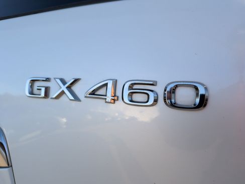 Used 2022 Lexus GX 460 Luxury image 39