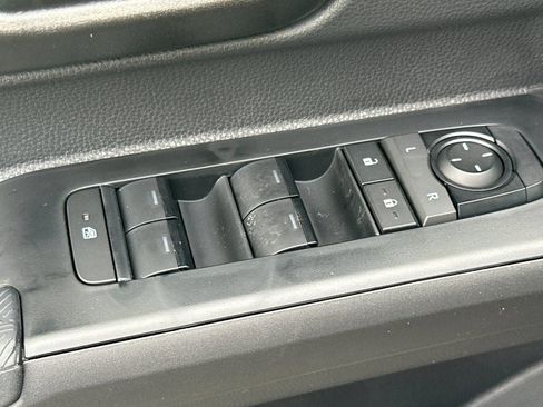 New 2026 Toyota Tacoma SR5 image 13