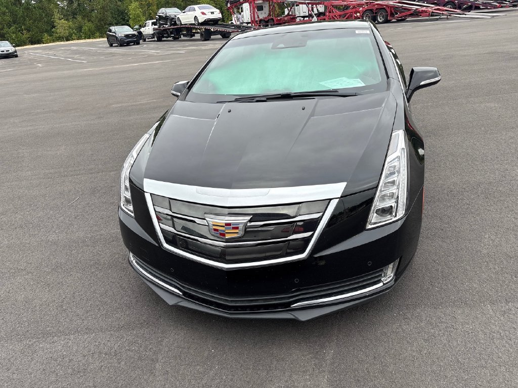 Used 2016 Cadillac ELR w/ Performance Package FWD image 2