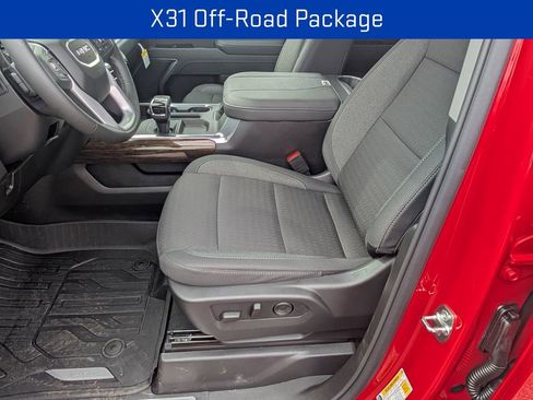 New 2026 GMC Sierra 1500 Elevation image 9