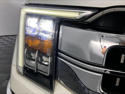 Used 2022 Ford F150 Lariat AWD/4WD image 28