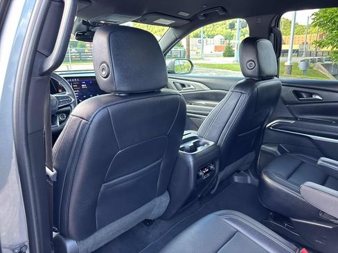 Used 2026 Chevrolet Traverse LT AWD/4WD image 24