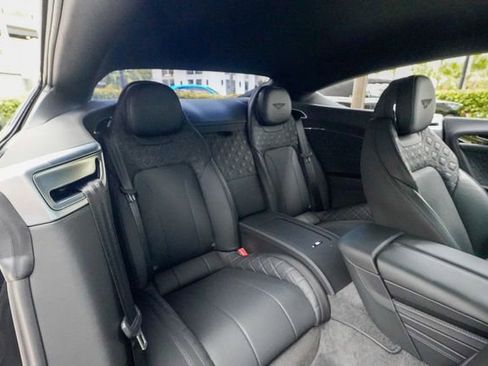 Used 2020 Bentley Continental GT V8 image 89
