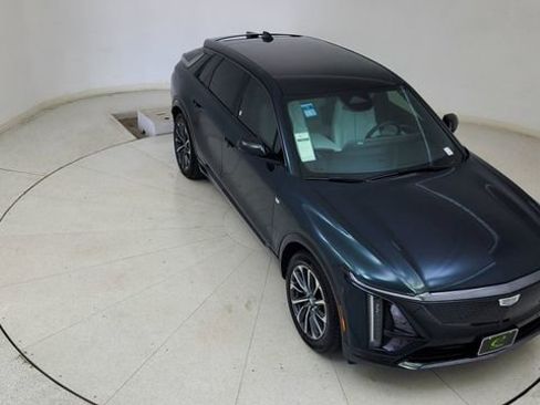 Used 2024 Cadillac Lyriq Sport image 79